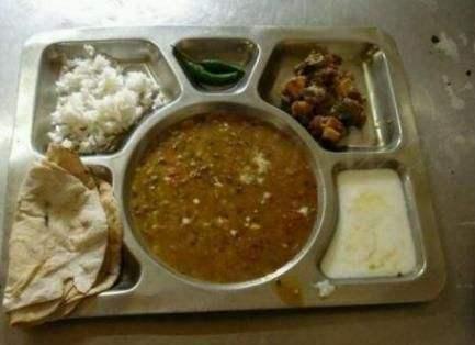 印度士兵在吃过中国士兵伙食后,回到国内纷纷