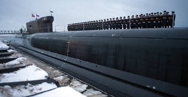 美航母战斗群打进堡垒 俄核导弹部署就位 寻求