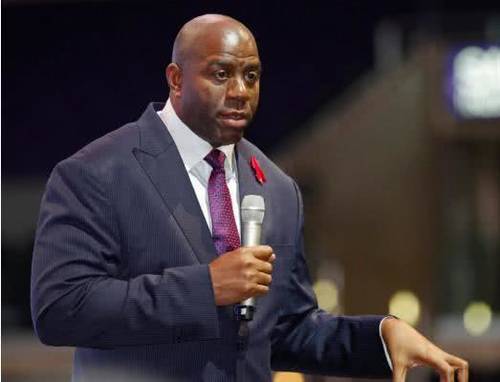 为什么NBA魔术师约翰逊染上艾滋病27年,如今