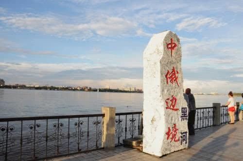 在中国这个俄罗斯美女泛滥的城市，想要娶个洋媳妇并不难