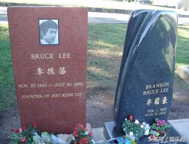 直击李小龙葬礼,妻子披麻戴孝不知其死因,儿子多年后也被射杀! - ljj_1951 - ljj_1951的博客 直击李小龙葬礼,妻子披麻戴孝不知其死因,儿子多年后也被射杀! - ljj_1951 - ljj_1951的博客