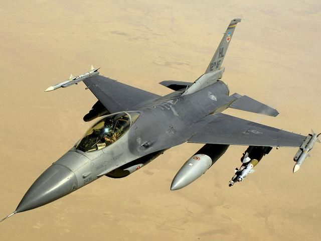 2018年国外媒体对喷气式战斗机排名,前10竟没