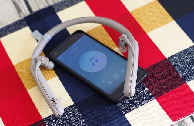 蓝牙耳机音质已摸到天花板,索尼WI-1000X无线