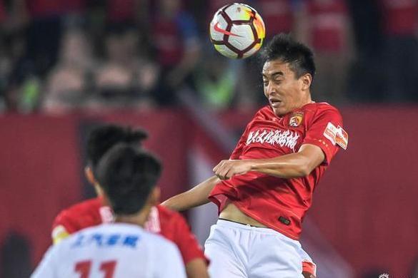 京媒:冯潇霆被下放无碍主力位置 高准翼加盟在