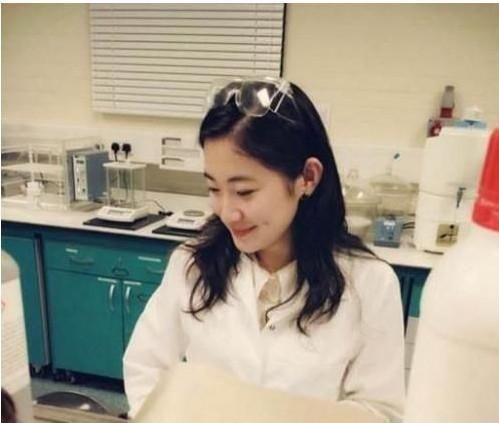 她是河南高考神话,14岁考750分被清华录取,如