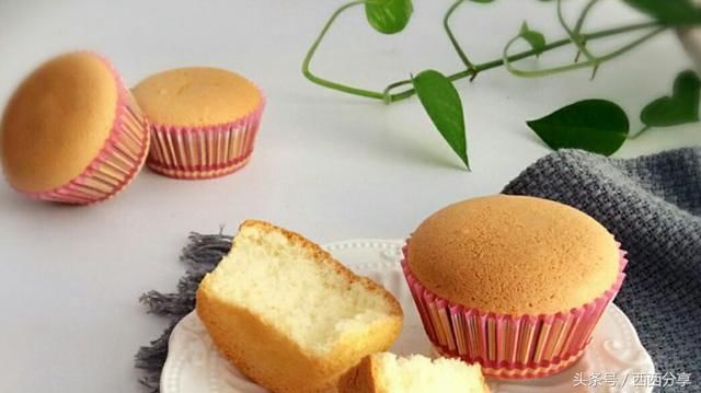 一学就会烘焙甜品，零基础自己做纸杯戚风蛋糕_【快资讯】