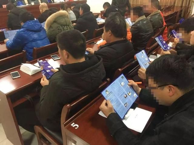 这里是宁乡市社区服刑人员扫黑除恶专题教育活