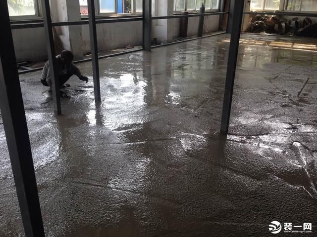 一立方水多少钱