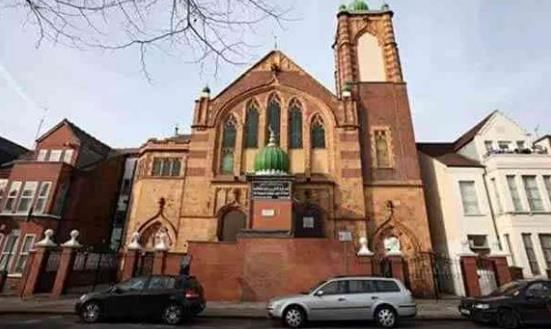 英国伦敦宗教场所的变迁，500个教堂关闭，423个清真寺开张