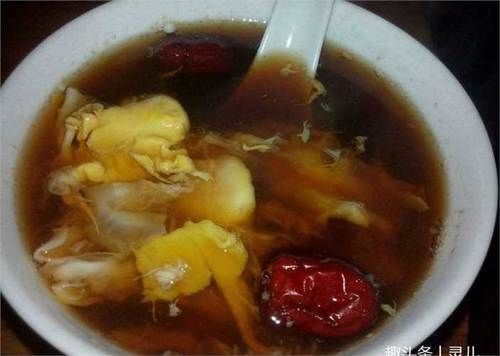 经期吃红糖鸡蛋,但红糖鸡蛋也有禁忌,吃多可能