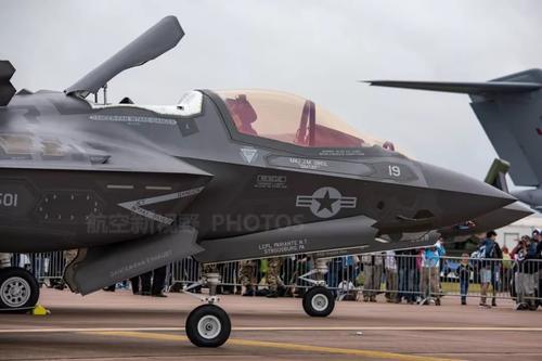 美国海军陆战队F-35B隐形战斗机高清细节图集