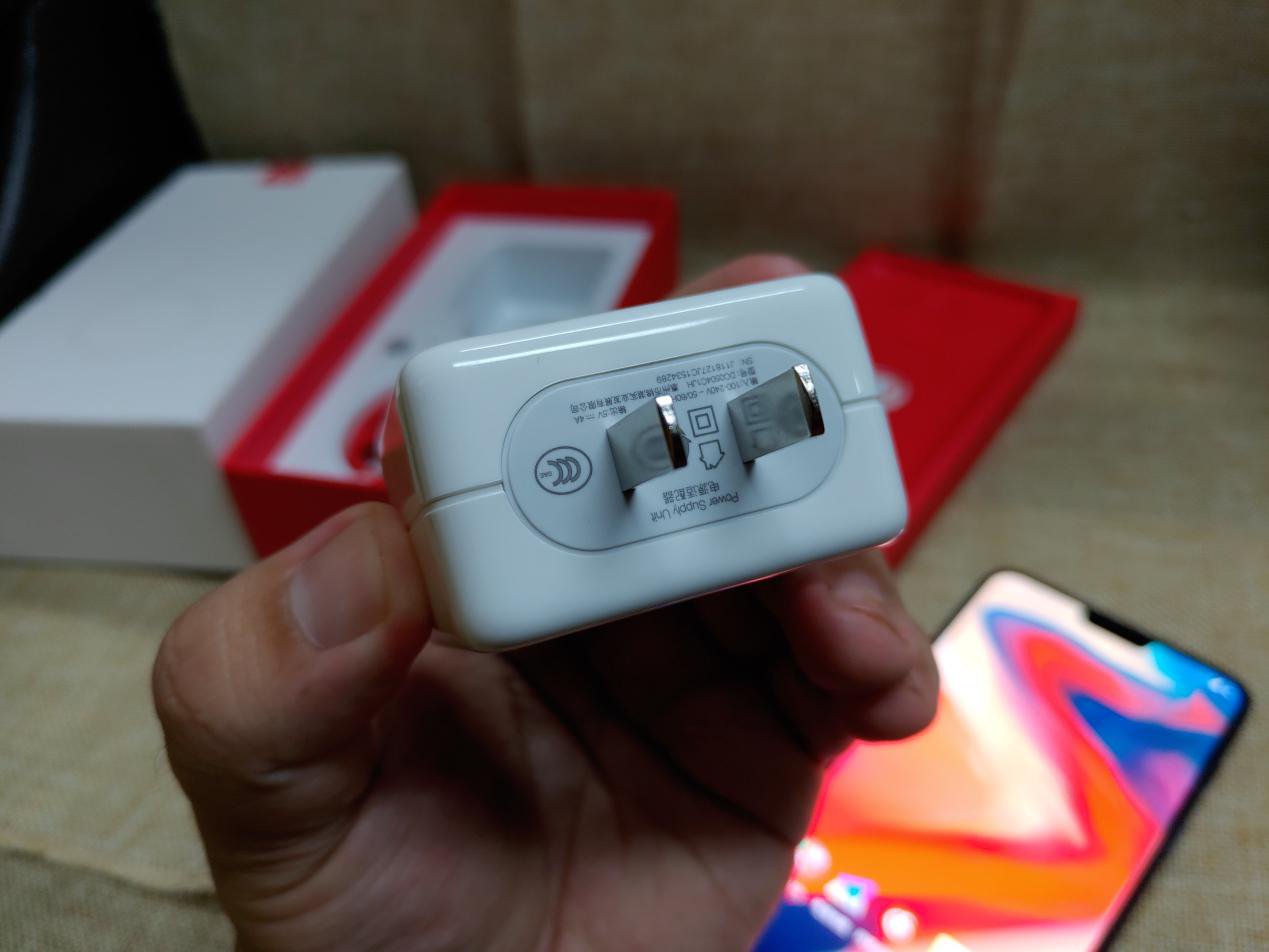 一加6墨岩黑到手:全身都是戏_【快资讯】