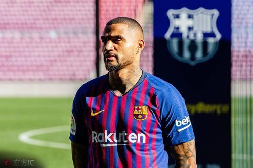 萨索洛主帅:博阿滕加盟巴萨能激励很多球员