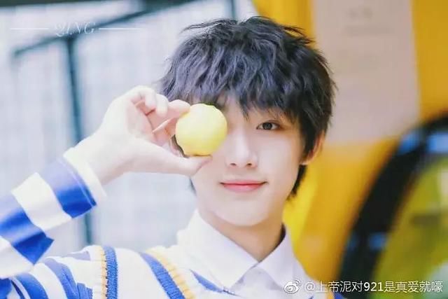 TF家族快乐大本营合照 目测谁会超越TF boys