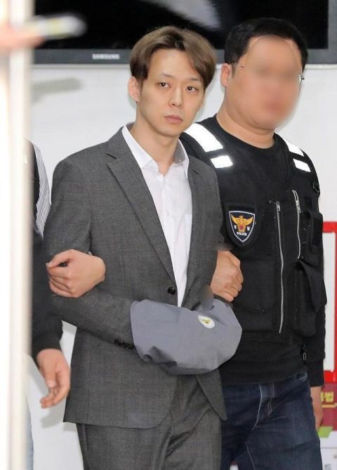 朴有天将获刑15年 网友:自作孽,不可活