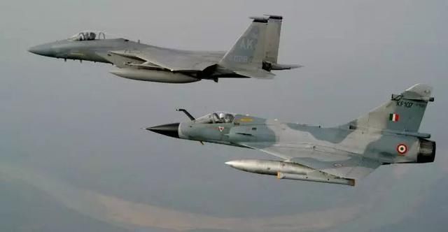 印度明年终于将接收阵风战机 但性能已落后歼