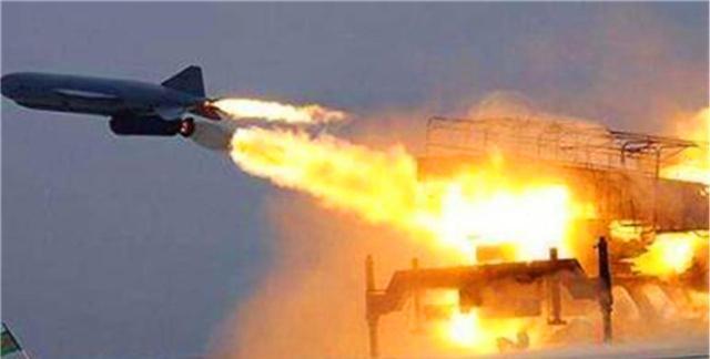 伊朗扬言封锁霍尔木兹海峡,为何至今无动静?这