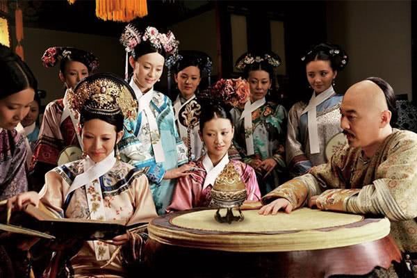 妃子来了例假,愁坏了妃子,乐坏了皇帝,她们原来是这样侍寝的