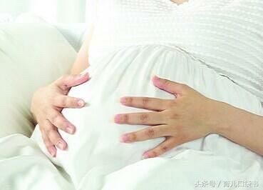 这些产前征兆,预示着宝宝就要降临人世啦!妈妈