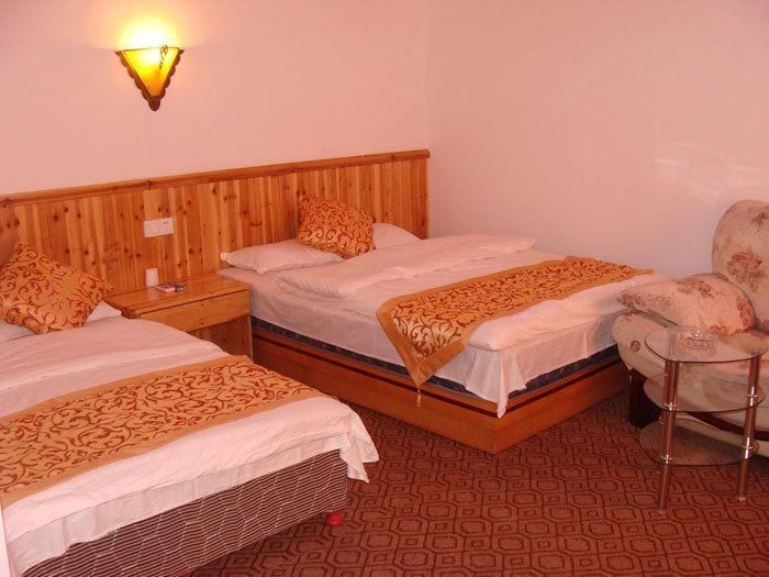 在黄山山顶住宿一晚上多少钱,答案你绝对想不