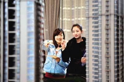 这位大佬说了实话，中国压根不缺房子，房价下跌才是利国利民