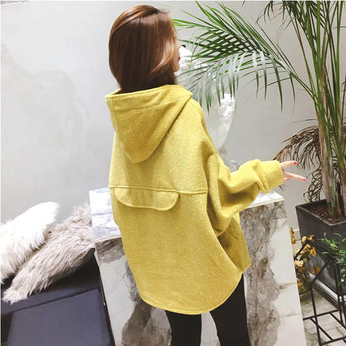 卫衣不要配牛仔裤,俗气!学 上海穿搭,保暖洋气