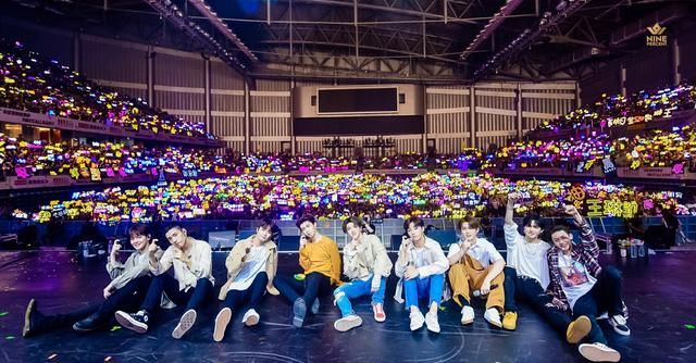 蔡徐坤、朱正廷、黄明昊泉州演唱会照片合集,