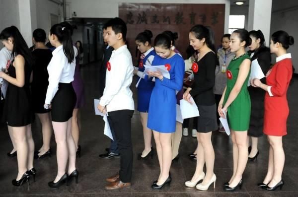 最花钱的艺考专业,让很多学生家庭因学致贫。