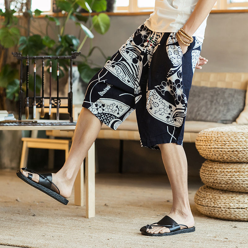 凡是来过中国的男人,都会带回几套这样中国风