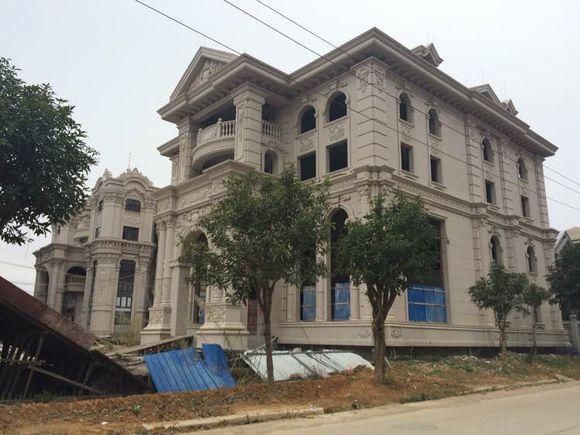 福建农村别墅,豪华似皇宫,赚钱行业大揭秘!