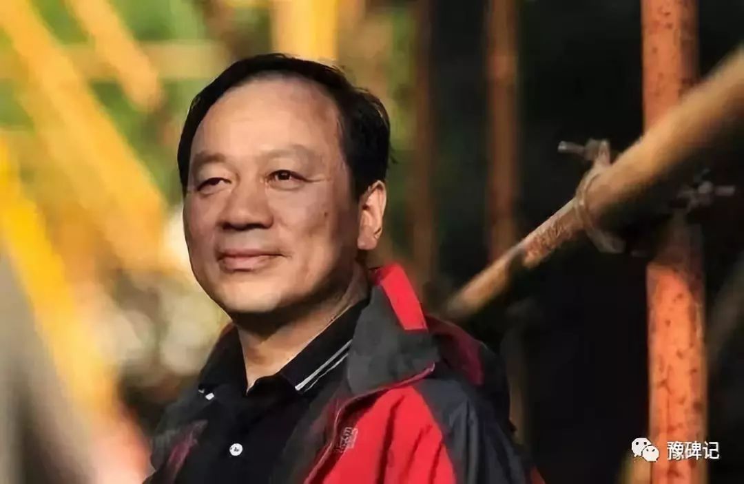 当年签发疫苗报道的总编辑包月阳皈依佛门