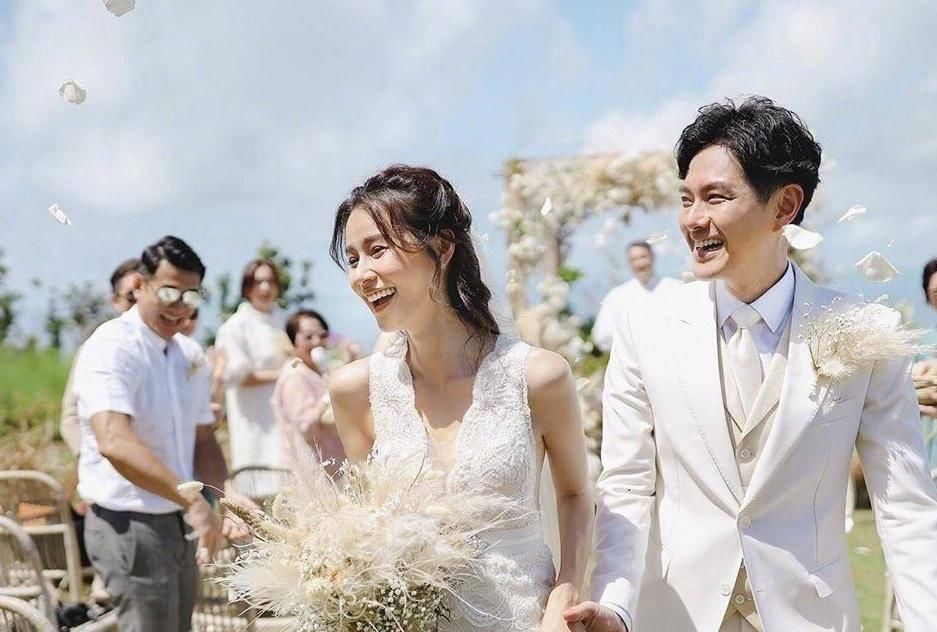 恭喜！TVB花旦被曝采用针灸桑拿积极备孕，当家小生丈夫升级做父亲指日可待