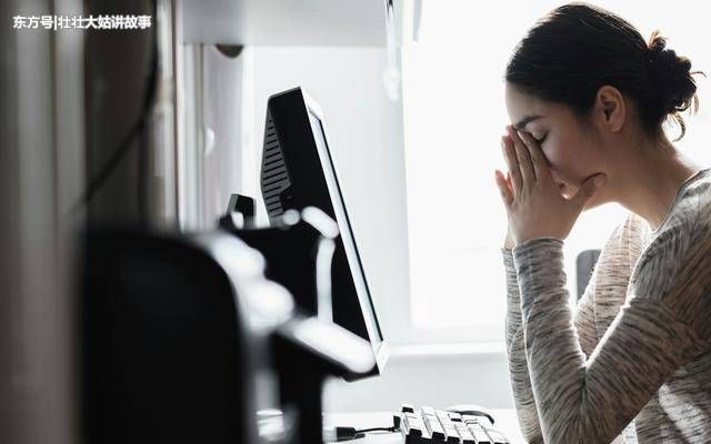 婆婆来我家住赖着不走，半夜听到她和老公说话，吓得我站不稳