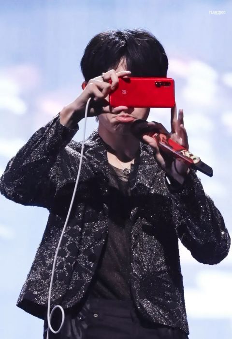 易烊千玺演唱会有多少座位