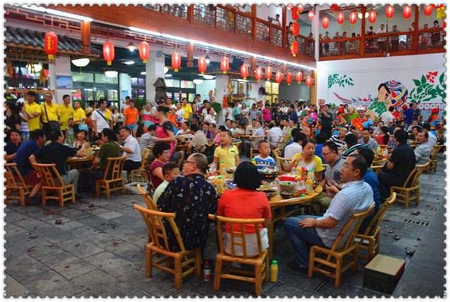 真是好笑！什么景区一红大家都来“山寨”，结果2月不到就倒闭