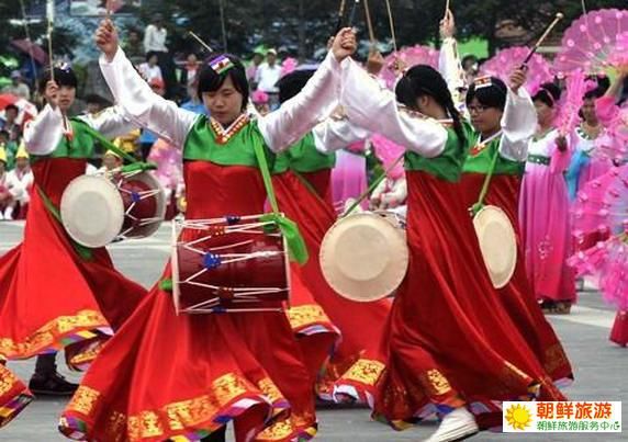 朝鲜旅游资深导游讲解朝鲜上元节(元宵节)的传统习俗