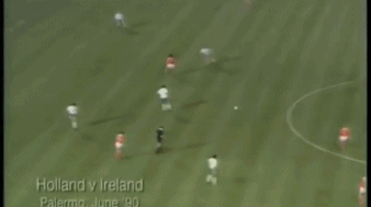 世界杯回忆杀:独狼灵巧弹射 荷兰三剑客折戟十