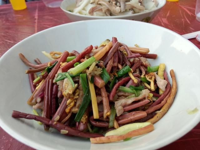 每天吃这种菜的人,患食道癌和胃癌的风险增加5到8倍