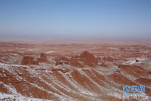 【大美甘肃】平山湖大峡谷“浴”雪美如画