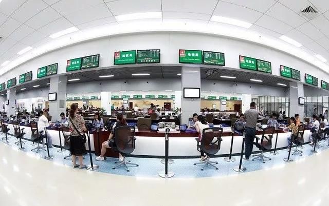 新刊|个税起征点到底多少才合适?