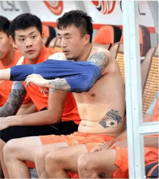 02年那支打进世界杯的国足,身体素质和现在的