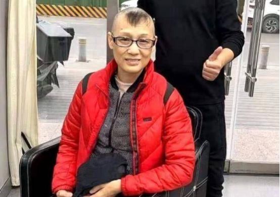 她是古典第一美人今患上癌症，今却秃着光头，憔悴不堪