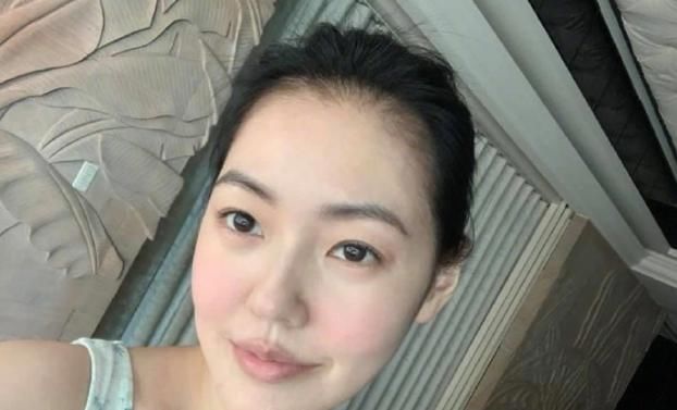 结婚十年，汪小菲凌晨为44岁大S搞笑庆生，粉丝：S姐要发飙了