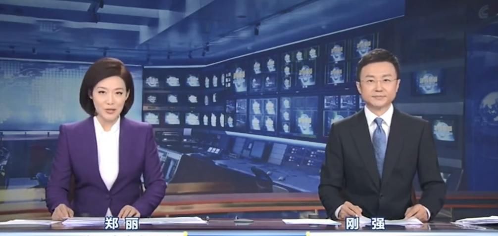 《新闻联播》9月第四位新人，郑丽是首位非播音专业毕业的主播