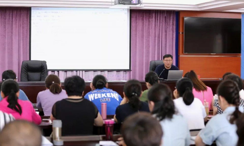 新疆监狱系统工资业务培训班开班