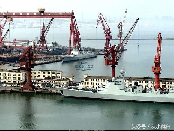 大连055驱逐舰最新两艘涂装完毕亮相了!