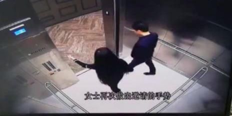 刘强东明州饭局女主被劝酒19次!索要钱财录音