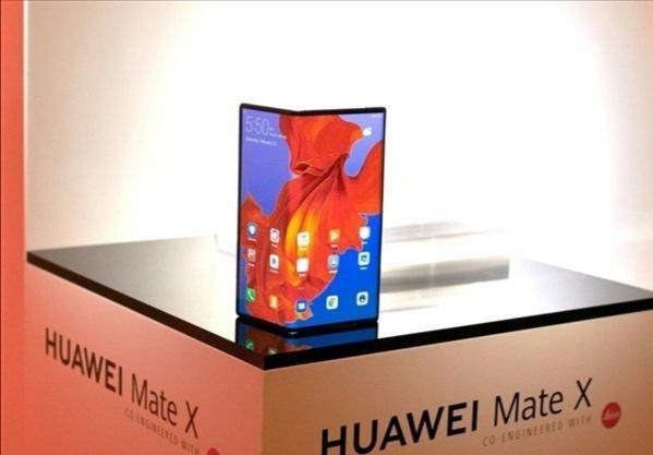 华为手机折叠屏上市Mate