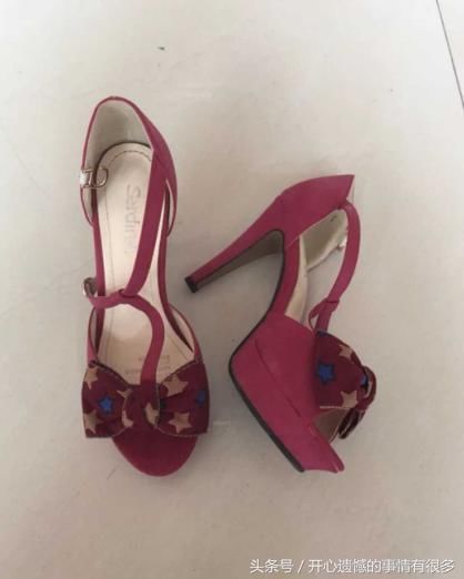 凉高跟鞋穿久了会出现脚趾印,怎么办呢!
