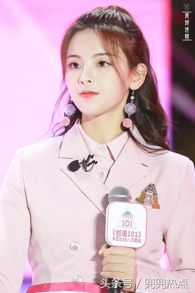 紫宁不满杨超越出道实力转微博嘲讽?网友:太蠢